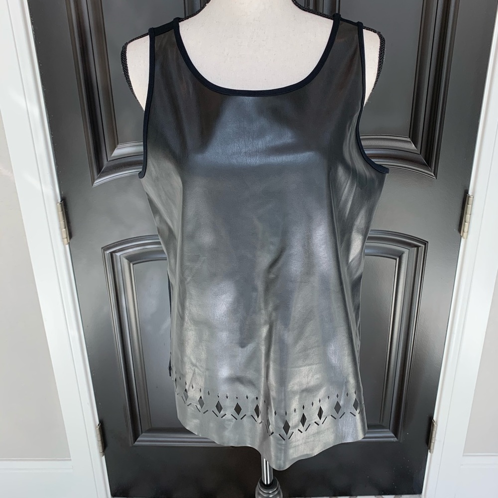 New 41Hawthorn Mendez faux leather top